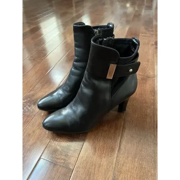 Aquatalia Black Leather Side Zip Royal Waterproof High heel Bootie Italy US 8.5 - Picture 2 of 12